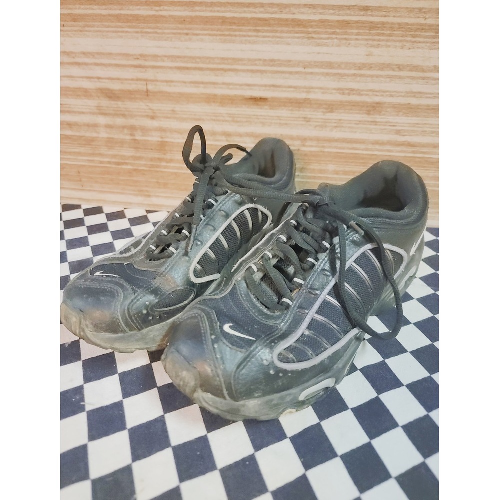 Nike‎ Air Max Tailwind IV GS Black Silver Youth Size 7Y BQ9810-002